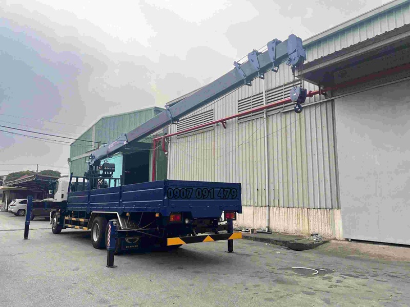 Hino 3 Chân Gắn Cẩu 8 Tấn 6 Khúc DY-SS2036