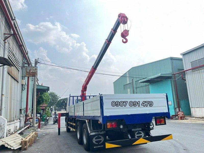 Thông Số Cẩu Unic URV554