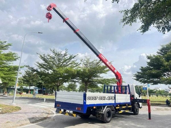 Hino XZU720L Gắn Cẩu 3 Tấn 4 Khúc