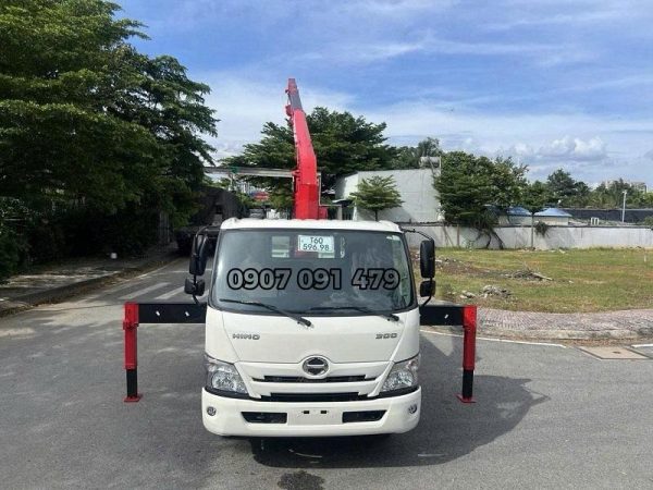 Hino XZU720L Gắn Cẩu 3 Tấn 4 Khúc