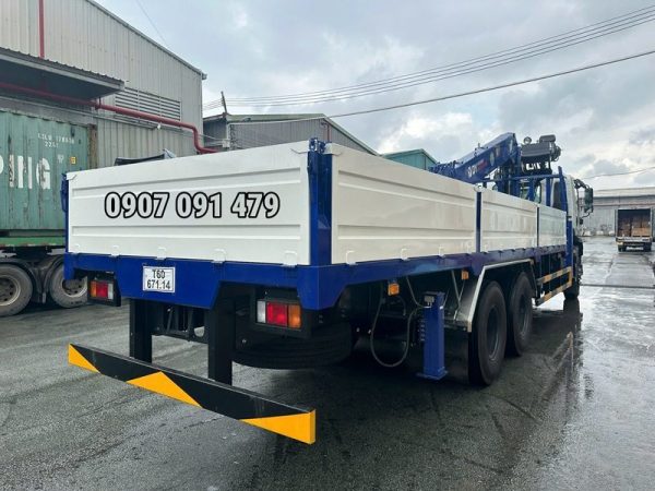Isuzu 3 Chân FVM1500 Gắn Cẩu DongYang SS2036