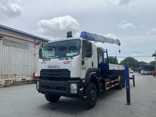 Isuzu 15 Tấn FVM1500 Gắn Cẩu 8 Tấn DongYang SS2037