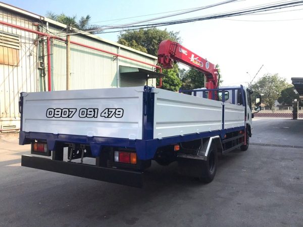 Isuzu NPR350 Gắn Cẩu Unic 3 Tấn 5 Khúc