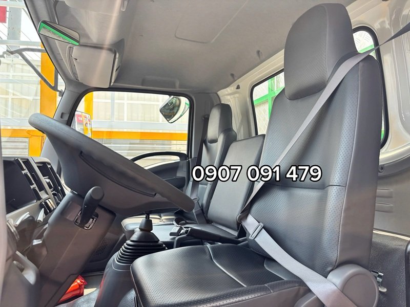 Nội thất Isuzu FRR650