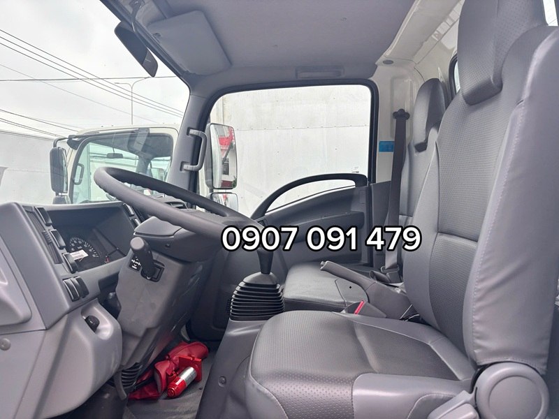 Nội thất Isuzu QKR230